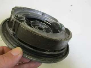 4. Honda XL 250 K4 S SL Bj.77 Bremstrommel Bremsankerplatte vorne brake drum front - Bild 4