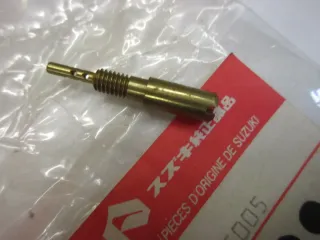 E979. Suzuki GS 750_1000 Leerlaufdüse Vergaser 09492-15005 Düse Vergaserdüse jet - Bild 3