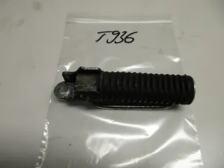 T936 Honda CBX 550 F PC 04 Soziusraste hinten links Fussraste left - Bild 3