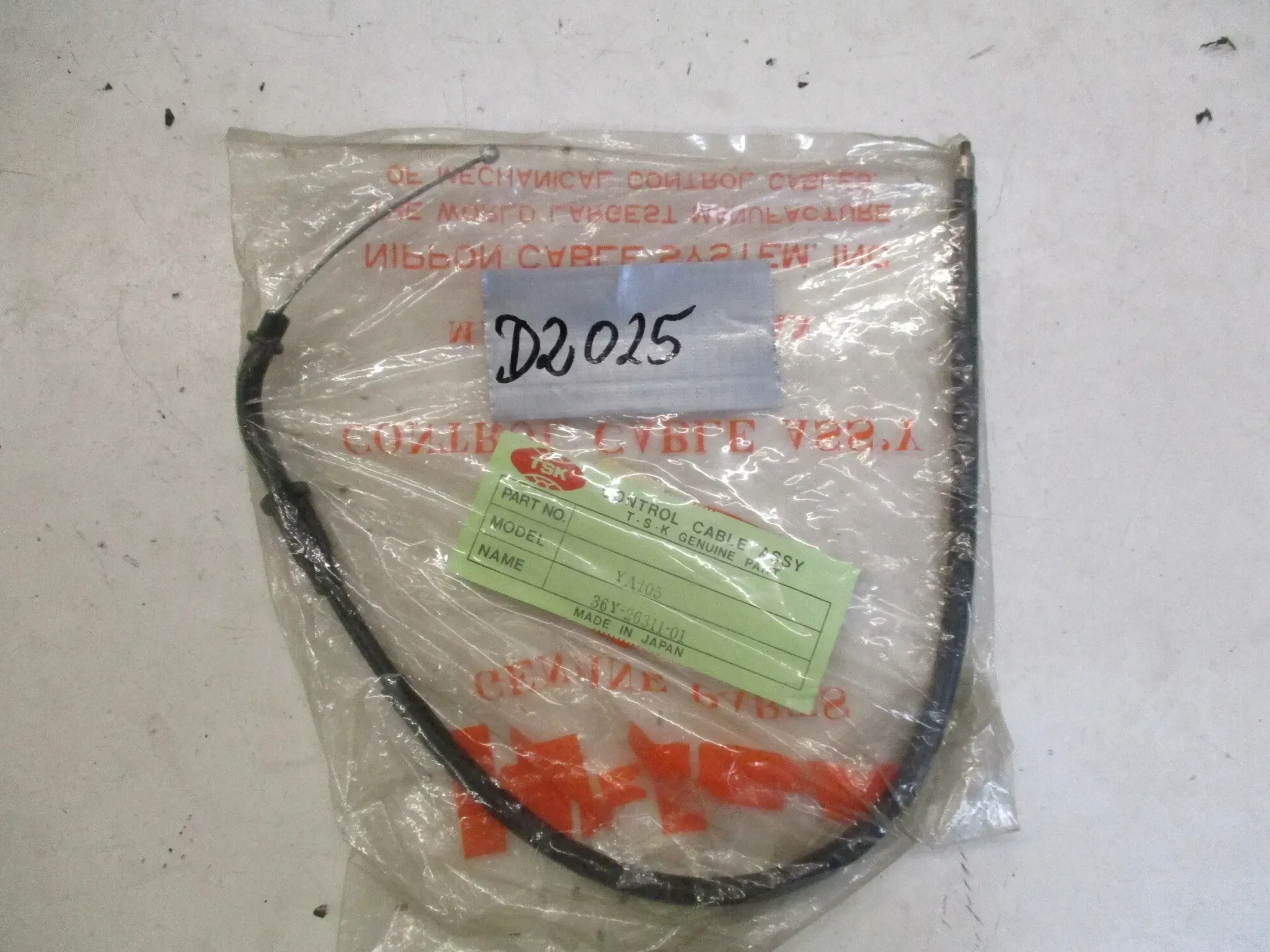 D2025 Yamaha FJ 1200 ET 36Y-26311-01 Gaszug Bowdenzug Gasseil 1 throttle - Bild 1