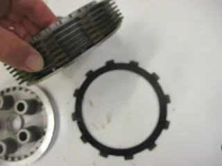 1. Kawasaki EN 500 EN500A Kupplung Kupplungskorb klein Lamellen Stahllamellen - Bild 3