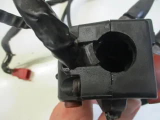 4. Honda CB 900 F_F2 Bol d`Or SC 01 Lenkerschalter rechts Lenkarmatur Lenker Gas - Bild 6