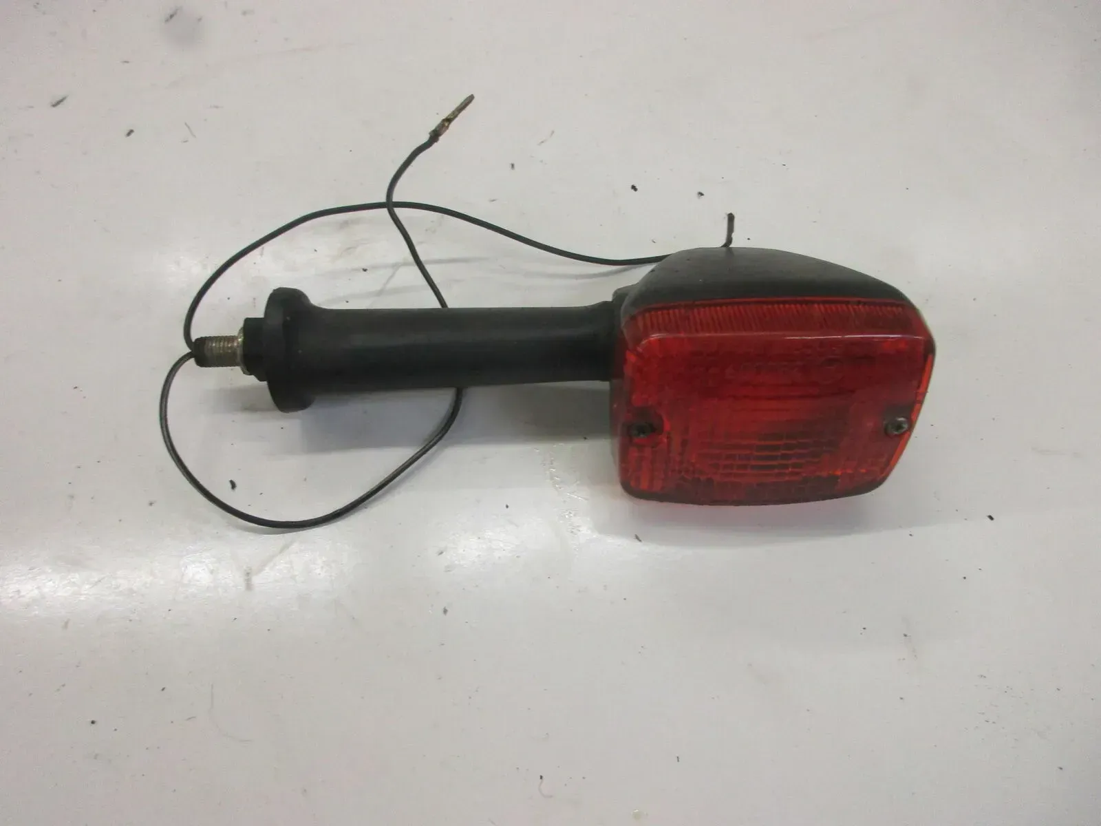 1. Kawasaki GPZ 550 UT ZX 550 A Blinker hinten rechts oder links rear turn signa - Bild 1