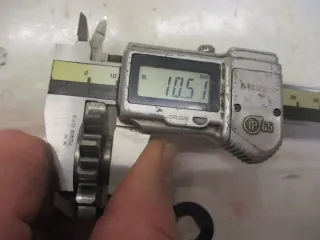 Ritzel #1 Zahnrad 1. Honda CBR 600 RR PC 37 Kettenrad 14 Zähne Beilegescheiben G - Bild 2