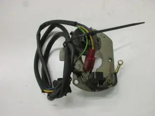 Zündung Zündplatte 1. Suzuki GSX 600 F GN 72 B Pickup Züngeber Läufer Impulsgebe - Bild 3