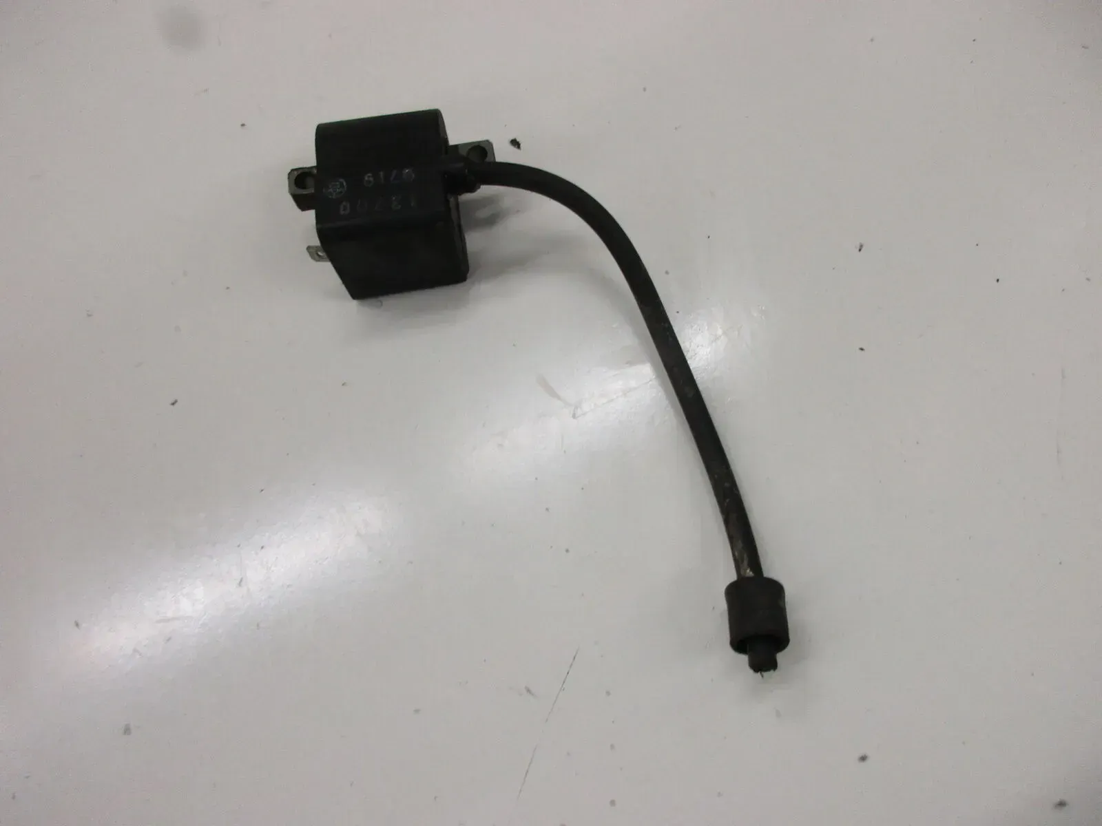 Zündspule ignition coil 13700-9719 Suzuki RG 80 Gamma NC 11 A - Bild 1