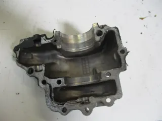 Motordeckel Anlasserfreilauf Lagerschale 1. Suzuki GSX-R 1100 W GSXR GU 75 C - Bild 3