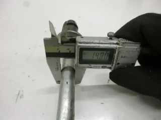 4. Suzuki GS 500 E GM 51 B Steckachse vorne 15 mm Achse Vorderrad Felge axle - Bild 4