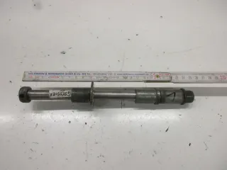 1. Suzuki GSX 550 ES_EF GN 71 D Steckachse vorne (1) Felge Vorderrad  15 mm - Bild 1