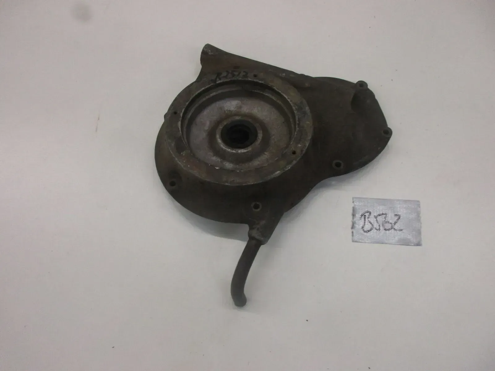Motordeckel B562 BMW R25/2 R25/3 R26 R27 Stirndeckel Zahnradabdeckung Motor - Bild 1