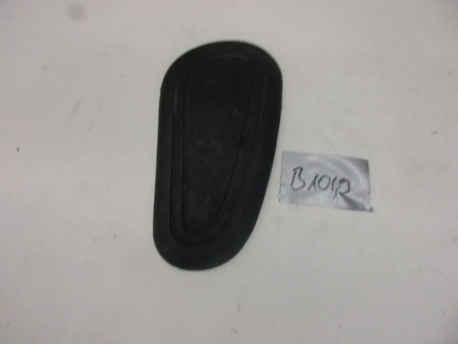 B1019 BMW Kniepad Kniekissen Tankpad Benzintank Knieschoner Tank Tankgummi - Bild 1