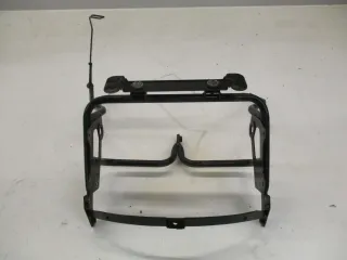 Geweih Verkleidungshalter 8. Suzuki GSX 600 F GN72B Verkleidung vorne Träger - Bild 1