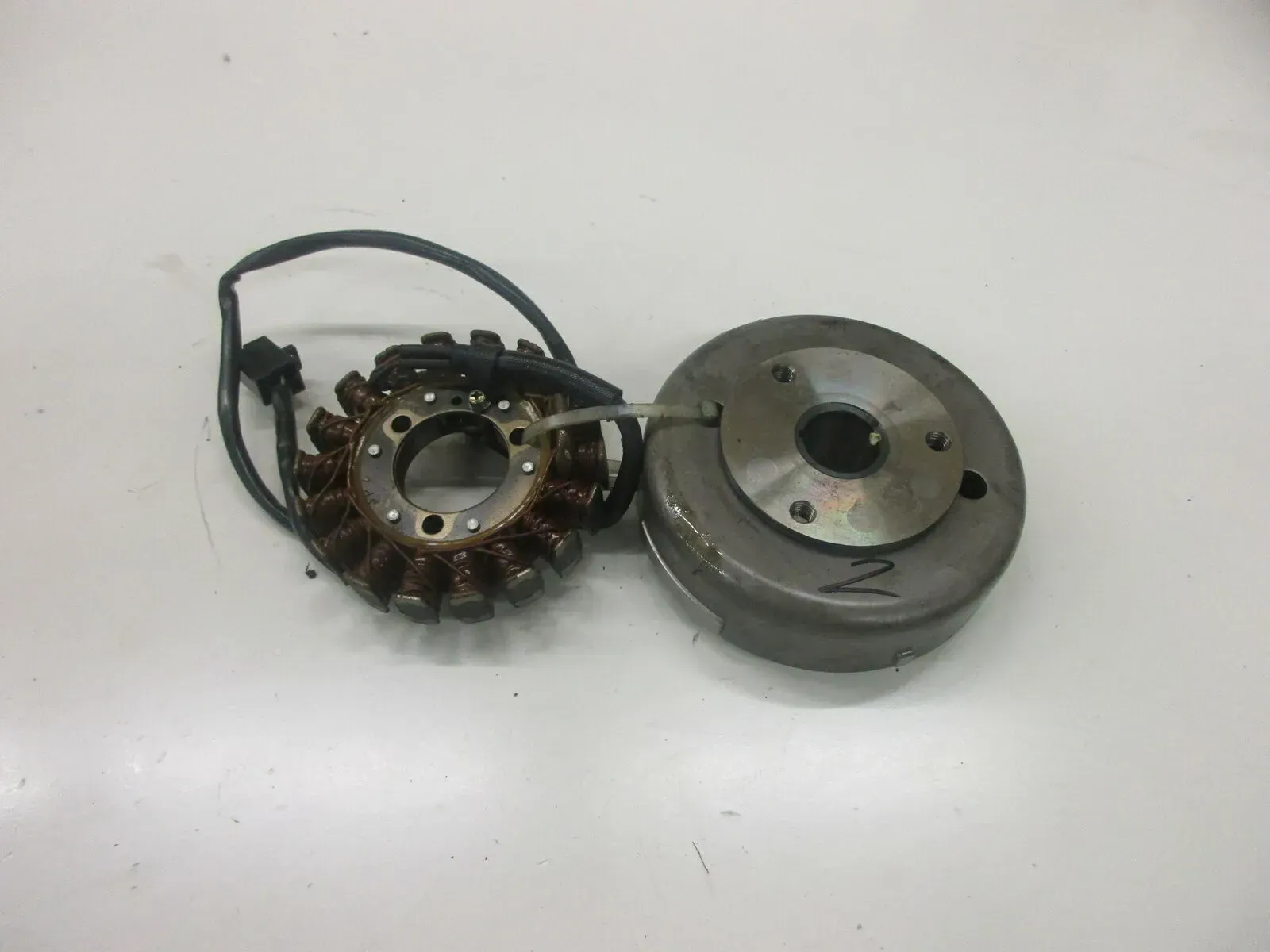 Kawasaki EL 250 B EL 252 Lichtmaschine mit Polrad (2) Schwungrad 037000-2191 - Bild 1