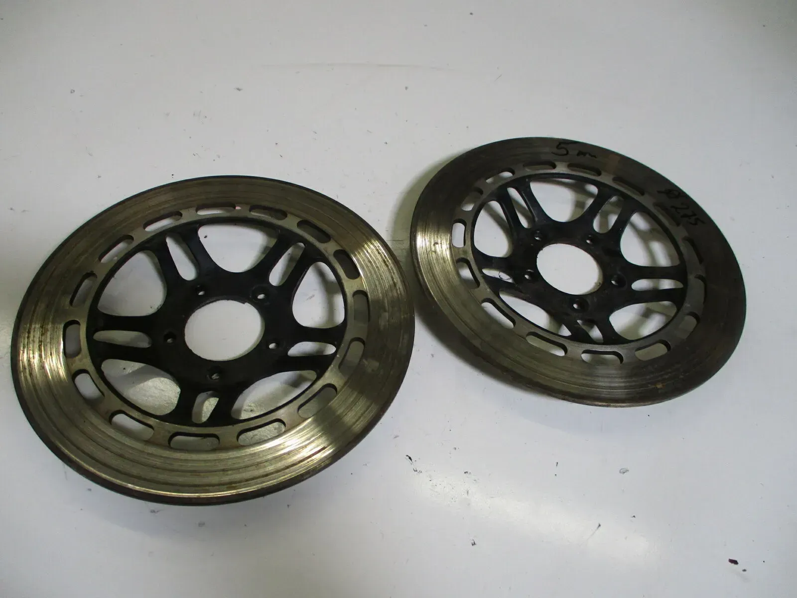2. Honda CB 750 F Bol D'OR RC 04 Bremsscheibe 5 mm vorne rechts links brake disc - Bild 1
