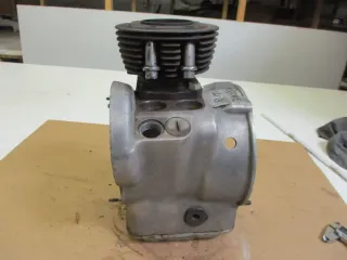 Motor 22440180100 Motorblock BM14 BMW R 25/2/3 Motorgehäuse Gehäuse Zylinder Ölw - Bild 4