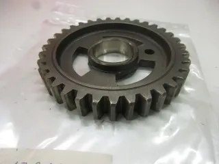 Zahnrad 371-17211-01 D1067. Yamaha XS 500 Getriebe 1. Gang Getriebezahnrad Motor - Bild 2