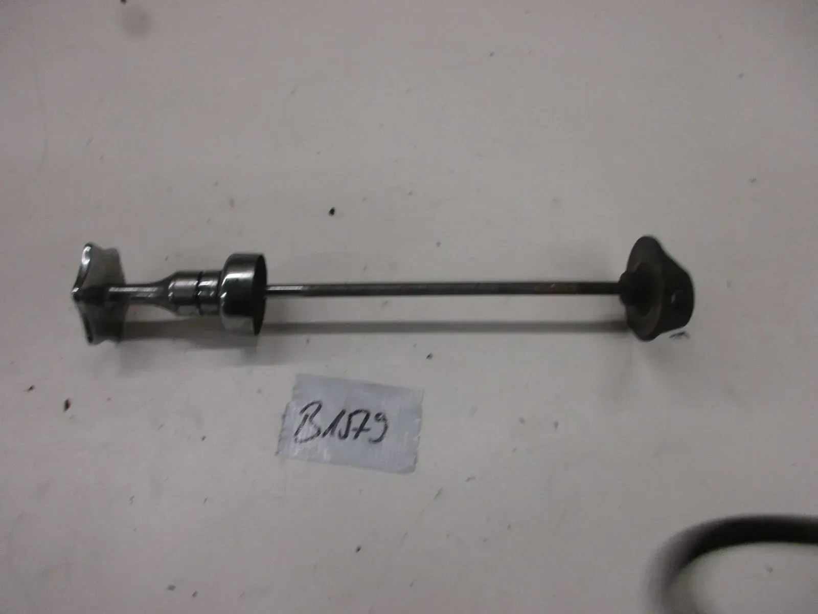 Gabelschraube B1579 BMW R50 R60 R75 Einstellschraube Justierschraube Federweg - Bild 1