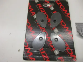 W1152. Ducati Suzuki Yamaha Blinkeradapter mini Adapterplatten Rizoma FR216B - Bild 2