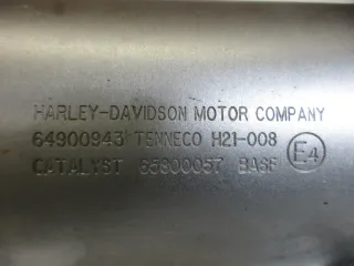 J371. Harley Davidson Dyna Fat Bob FXFBS Auspuff Schalldämpfer 64900943 Endtopf muffler - Bild 5