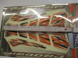 A1918 Yamaha_Suzuki_Honda_Kawasaki Dekor Tankpad Tankprotector - Bild 3