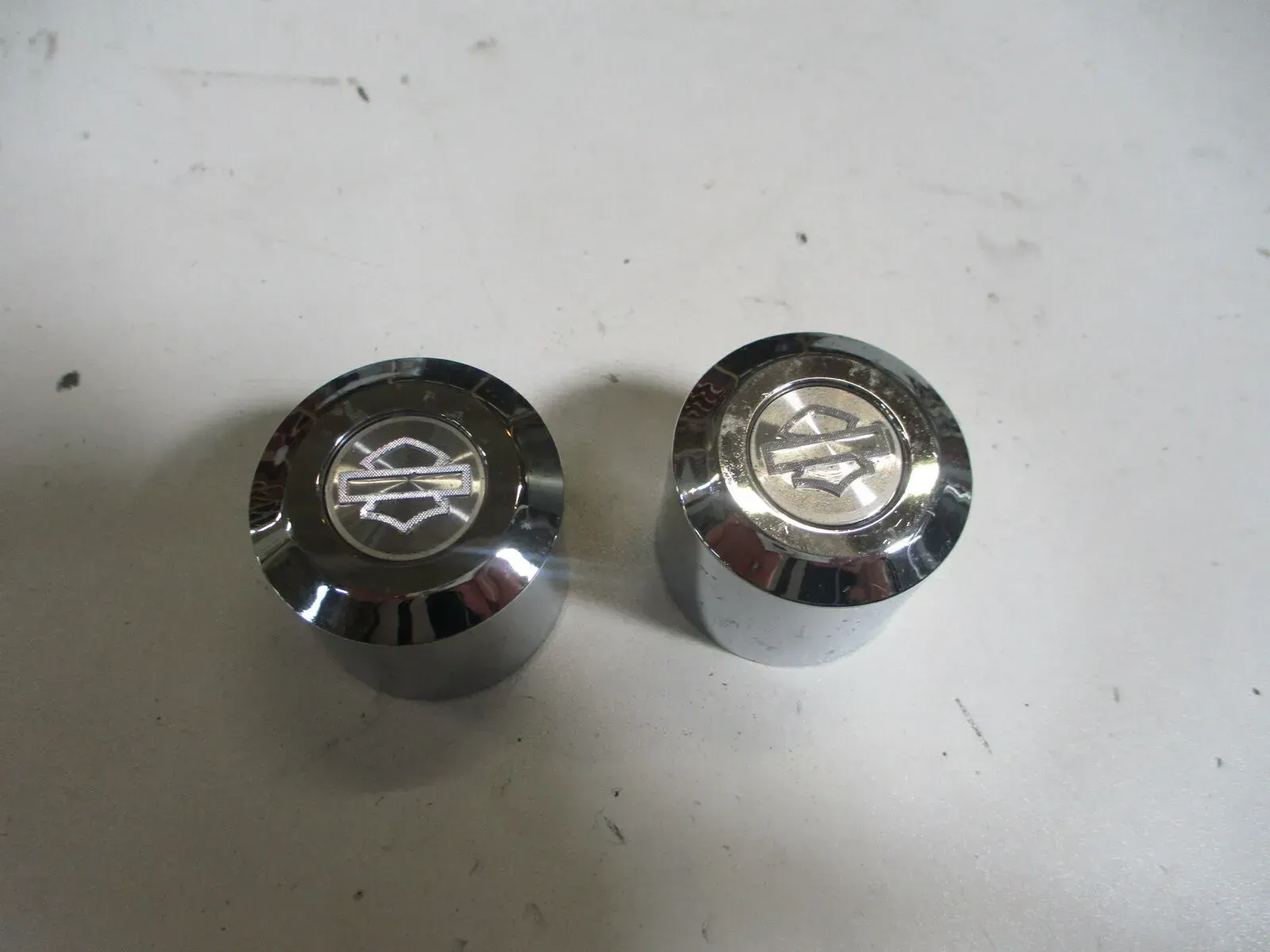 2. Honda GL 1100 SC02 Goldwing Lenkergewicht (1) links rechts mit Emblem Design - Bild 1