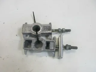 O1. Honda CBR 1000 F SC21 Kettenspanner rechts links Antrieb Kettenspannersatz - Bild 2