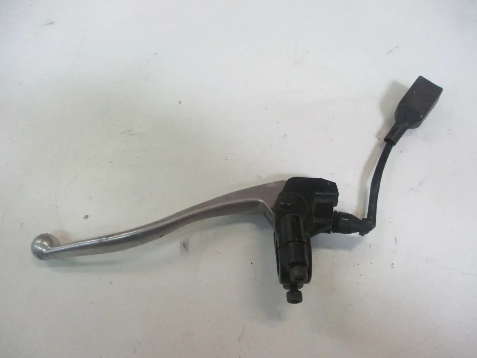 Triumph Sprint ST 955 i T695 Kupplungshebelhalter mit Kupplungshebel Armatur - Bild 1