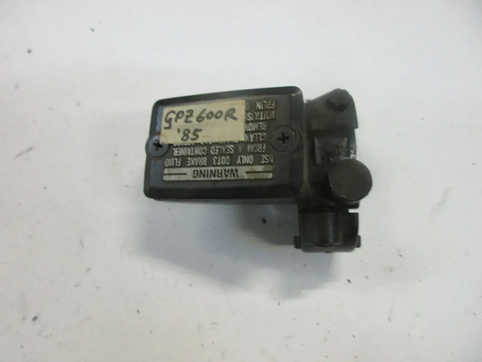 O. Kawasaki GPZ 600 R ZX600A Bremspumpe vorne 5/8 Zoll Hauptbremszylinder - Bild 1