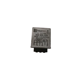 Q1366 VW AUDI Relais 823955533 Steuerrelais 12V Schalter 10A Elektronik - Bild 1