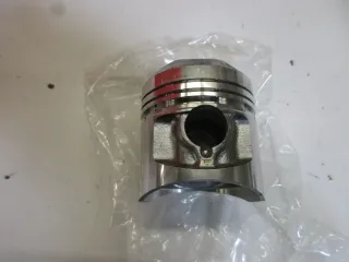 E543. Suzuki GS 550 E_D_L Kolben 12111-47311-050 Übergröße 0,50 Original piston - Bild 3