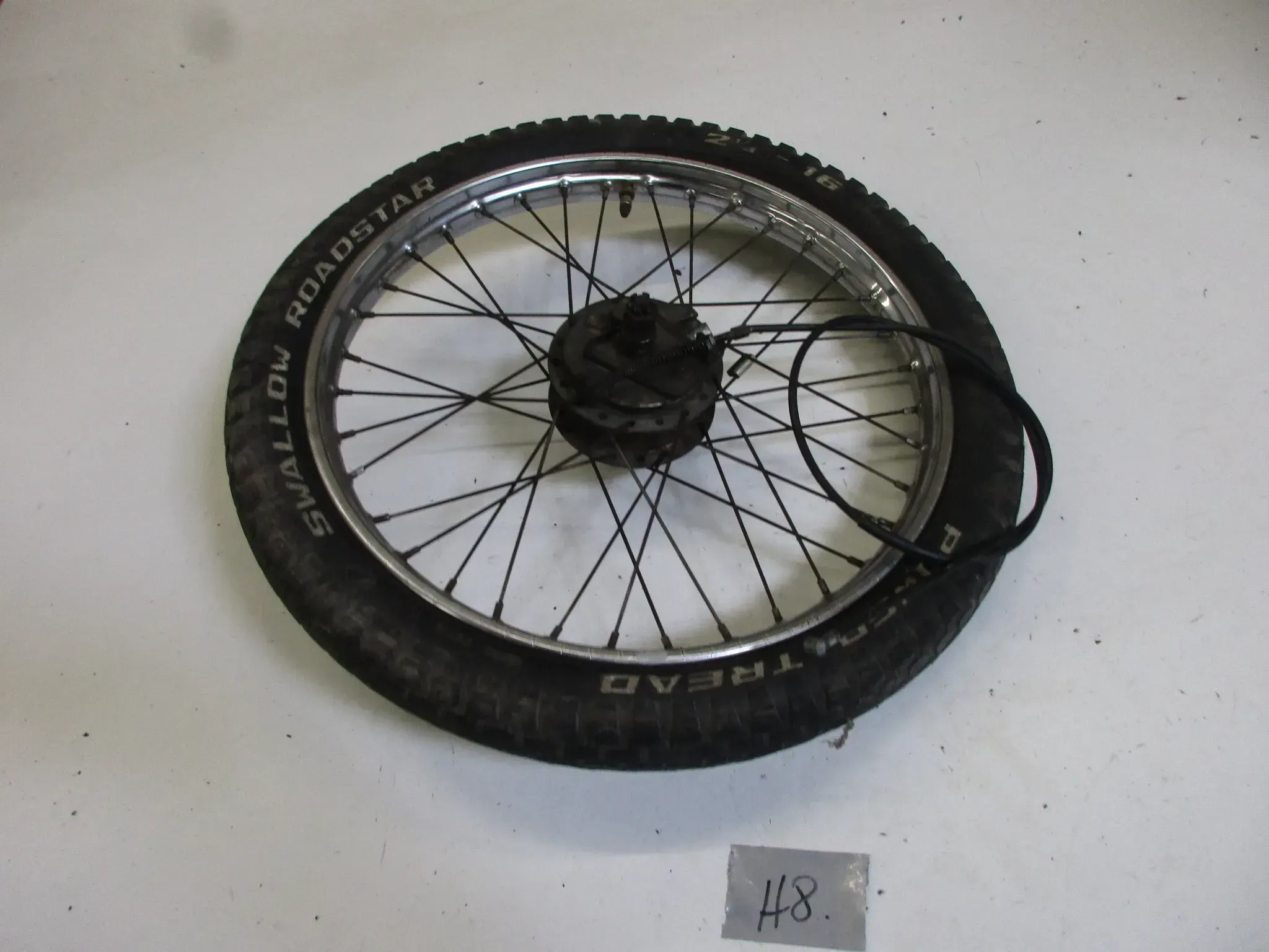 H8. Puch Mofa Felge vorne Vorderrad 1,20 x 16 Zoll Silverseal Speichenfelge Bremstrommel Tachoschnecke - Bild 1