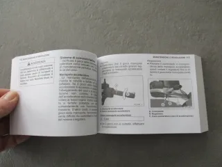 Kawasaki ER-6N ABS ER650CB/DB ET 99976-1581 Manuel del Propietario Benutzerhandbuch - Bild 2