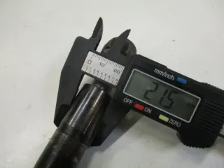 4. Honda XL 250 K3 S SL Bj.78 Schwingenachse 14x250 mm Lagerhülse 21,5 mm - Bild 2