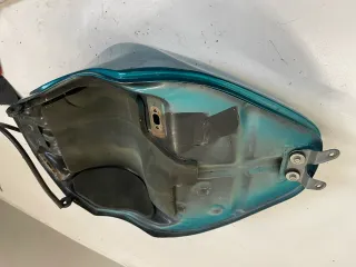 X24 Kawasaki_Yamaha_Suzuki_Honda 600_750 Benzintank Tank Kraftstoffbehälter - Bild 8
