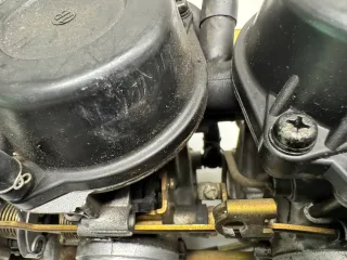 3. Suzuki GSX-R 750 W GR7BB Vergaser komplett Mikuni carburetor - Bild 8