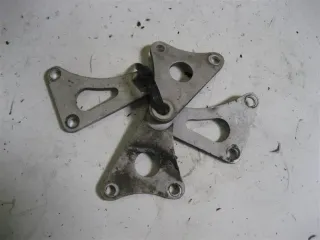 CAGIVA 500 T4R 350 MOTORHALTER DREIECKE HALTER MOTOR - Bild 1