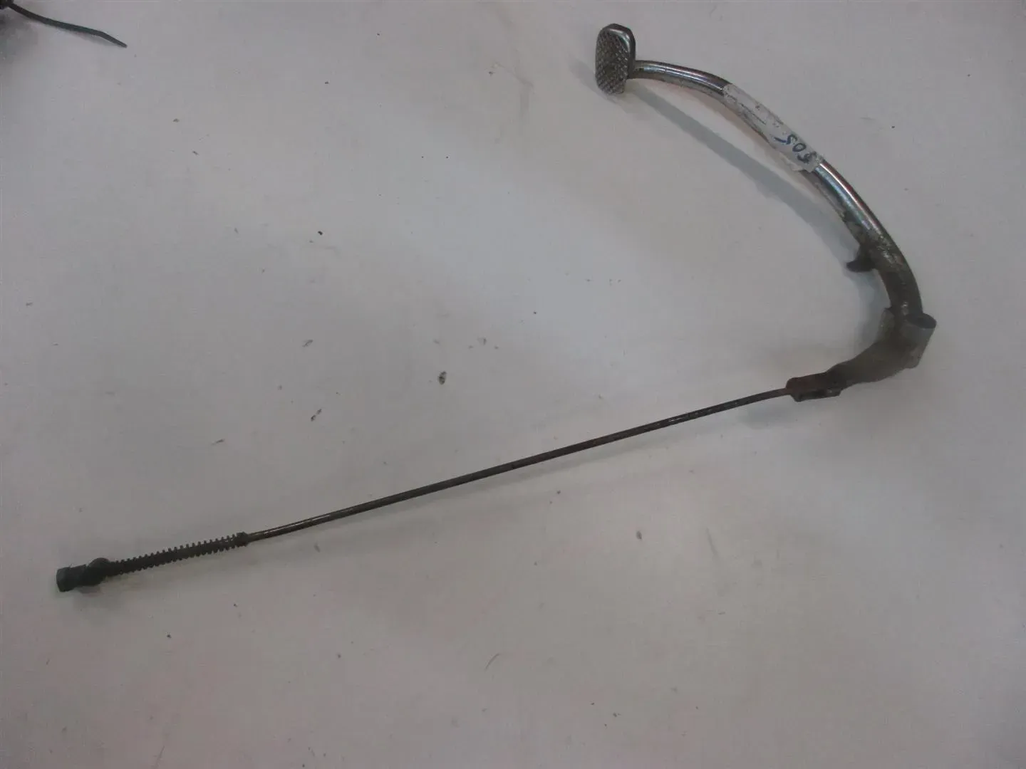 2. HONDA CB 250 N_T BREMSPEDAL UNTEN MIT BREMSGESTÄNGE BREMSHEBEL BRAKE PEDAL - Bild 1