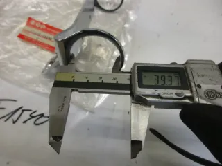 E1540. Suzuki GN 250 Lampenhalter 51540-38300 vorne links Scheinwerferhalter - Bild 5