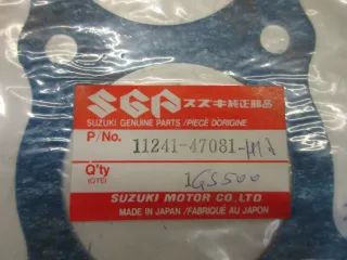 E1751. Suzuki GS 550 Dichtung Motordichtung 11241-47081 Zylinderfußdichtung - Bild 4
