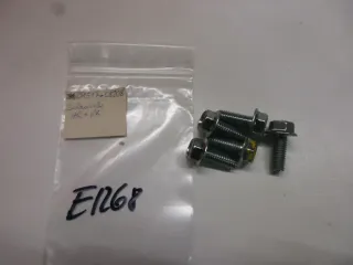 E1268 Suzuki DR 600 Schrauben Rahmen 01517-08208 Schwinge M8 mm Fußraste - Bild 1
