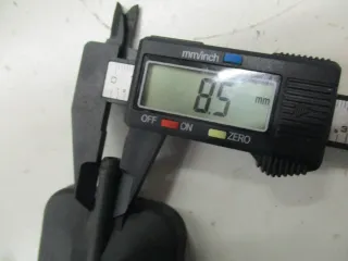 3. Kawasaki ZR-7 S ZR750F Deckel Tankgeber Tankentlüftung Abdeckung Verschluß - Bild 5