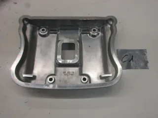 Motordeckel vorne Ventildeckel C1. Harley Davidson XL 1200 L Rockerbox 17581-04 - Bild 3