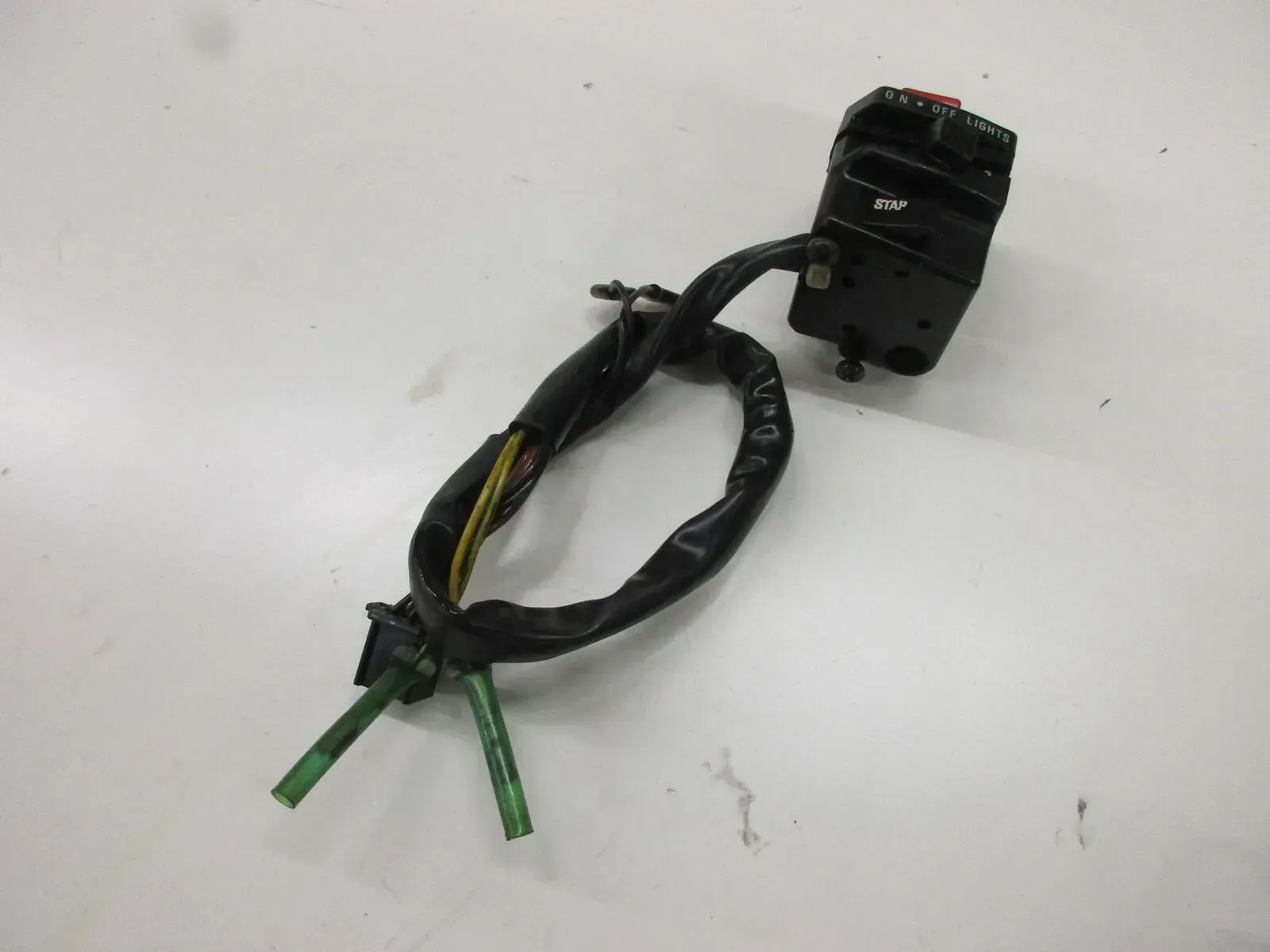 Lenkerschalter rechts Lenker 2. Suzuki GSX 600 F GN 72 B Lenkarmatur switch - Bild 1