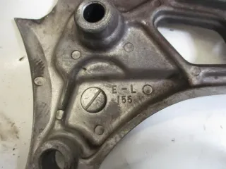 Fußrastenhalter Fußraste Suzuki GR 650 GP 51 A hinten links für Fußrastenbrücke - Bild 4