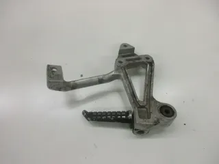 1. Kawasaki GPX 600 R ZX600A Fußraste hinten links Soziusraste Fussrastenhalter - Bild 3