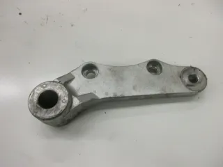 10. Kawasaki GPZ 600 R ZX600A Bremssattelhalter hinten Ankerplatte Bremsange - Bild 1