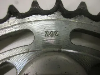 Kettenradmitnehmer Ritzel Ducati Multistrada 1100 S (2) Zahnrad Antrieb Flansch - Bild 5