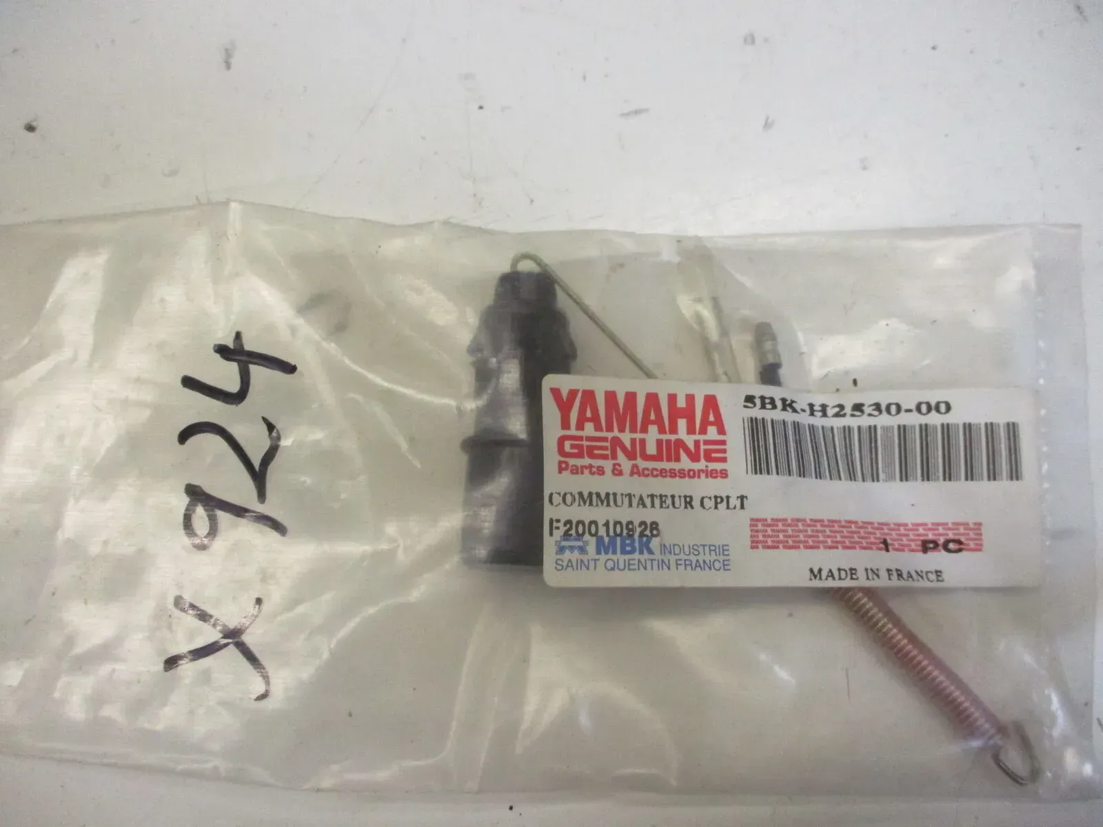 Bremslichtschalter 5BK-H2530-00 hinten X924 Yamaha DT 50R Feder Stoplichtschalte - Bild 1