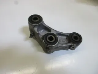 Kawasaki ZR-7 S ZR750F Umlenkung Knochen Halter Schwinge Aufnahme Federbein - Bild 1