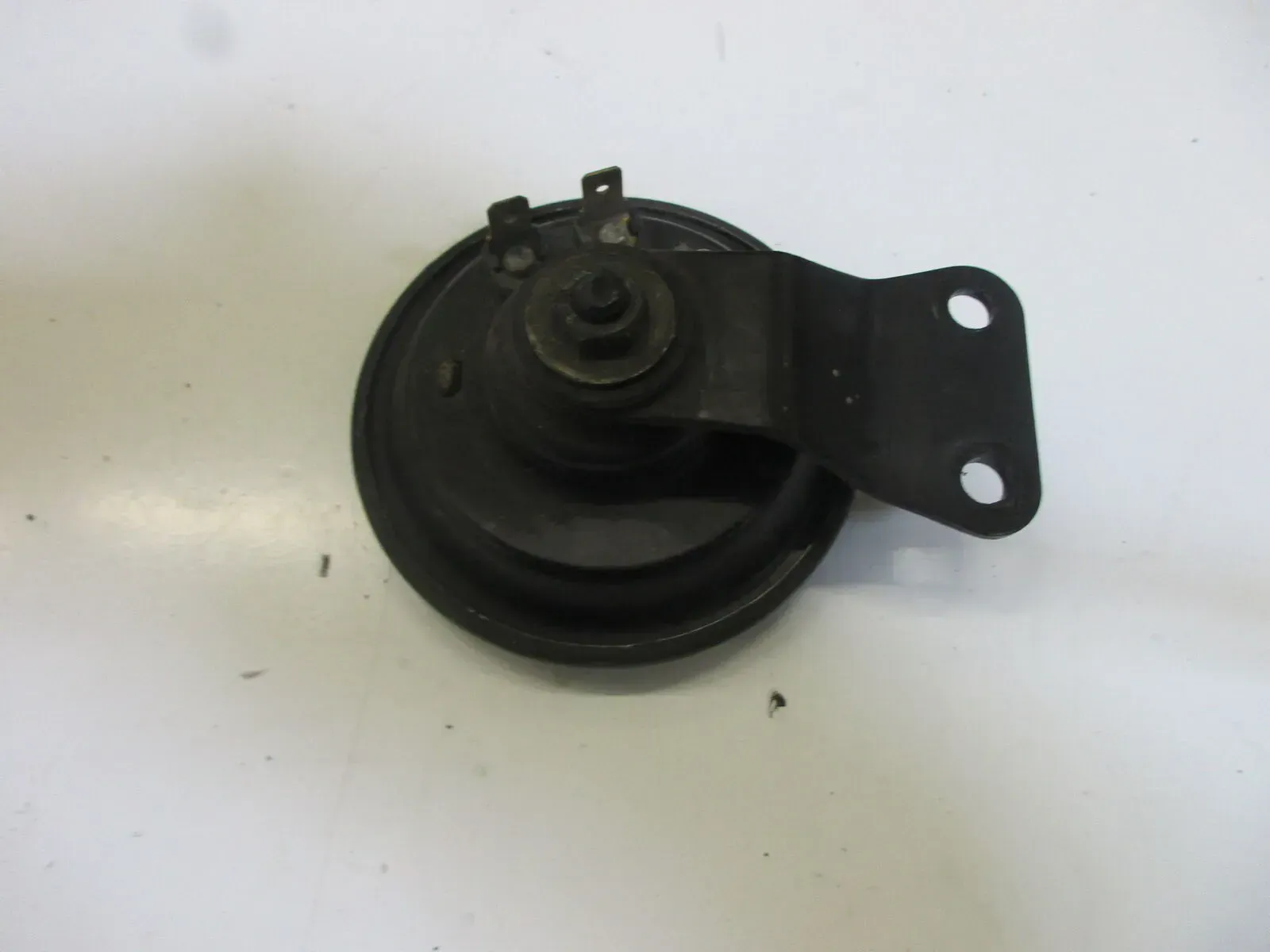 Kawasaki ZR-7 S ZR750F Hupe mit Halter Horn Signal - Bild 1